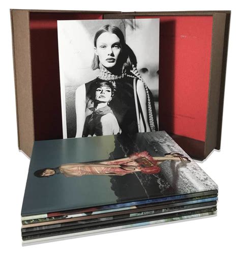 PRADA 365 BOX OF PRINT BOXES FW17 